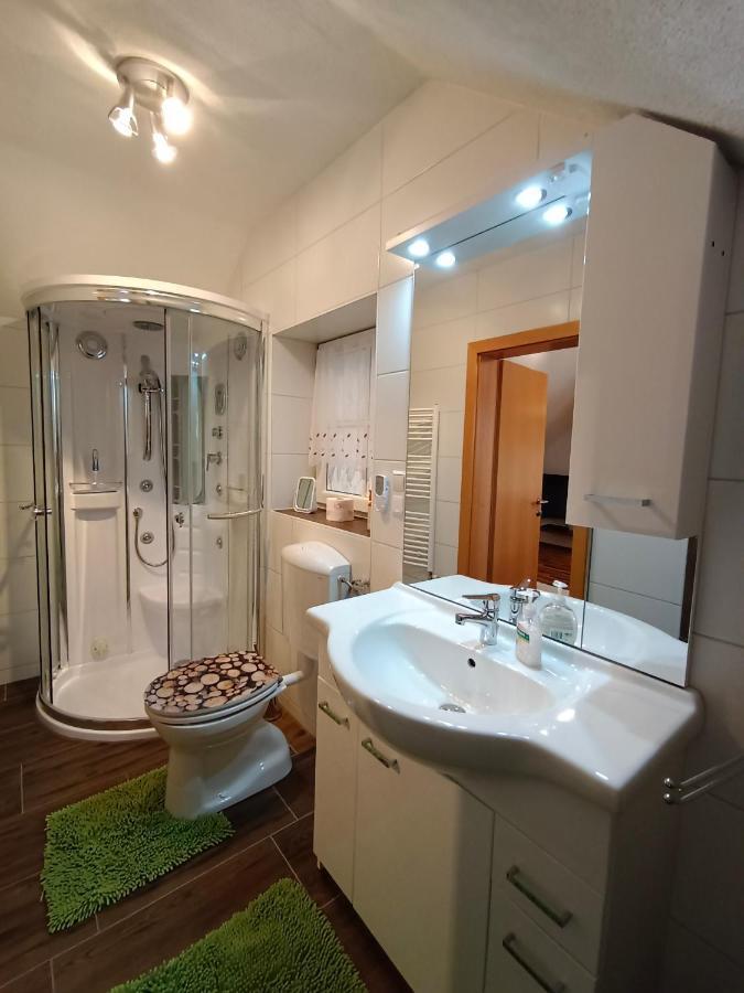 Ferienwohnung Stockenhuber Sankt Martin am Grimming Екстериор снимка